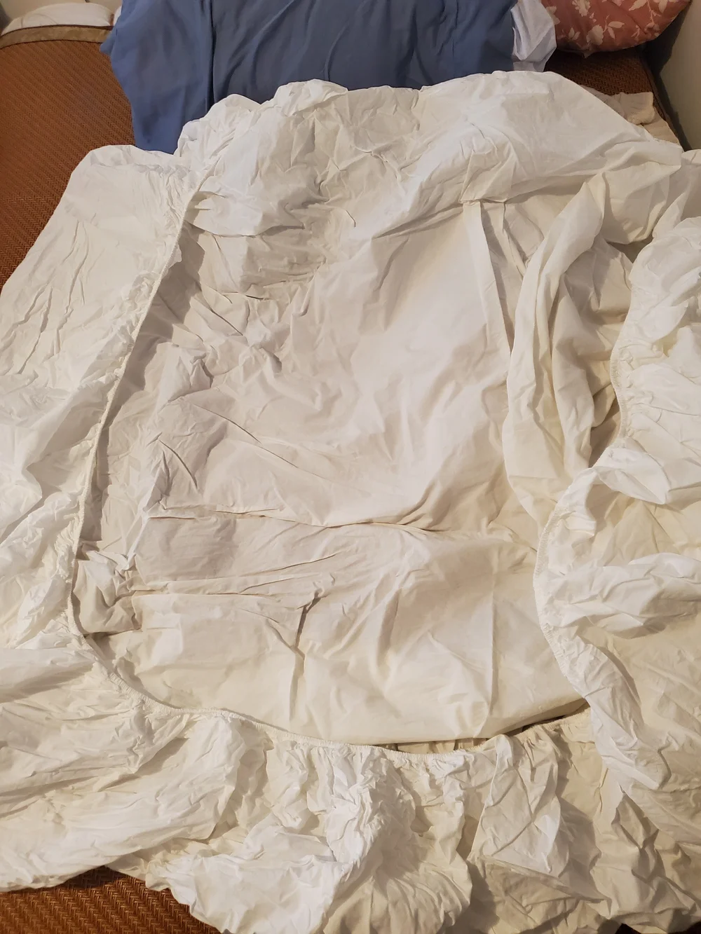 Hudson Park Full Size White Cotton Bedding Lot - 4 Mattress Covers, 1 Sheet, 7 P